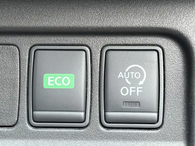 日産 セレナ ハイウェイスター 奈良県 2016(平28)年 5万km ブリリアントホワイトパール 社外７インチナビ　/ｂｌｕｅｔｏｏｔｈ　/フルセグテレビ　/バックカメラ　/社外ＥＴＣ　　/片側パワースライドドア　/ハンズフリーオートスライドドア　/ステアリングスイッチ　/スペアキー　/ＬＥＤヘッドライト/オートライト/ワンオーナー