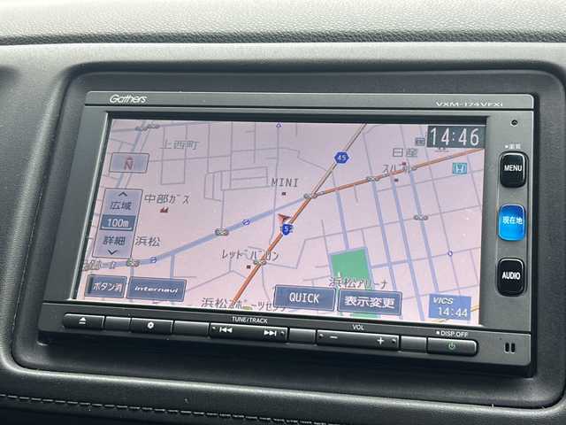 ホンダ ヴェゼル ハイブリッド X ホンダセンシング 静岡県 2017(平29)年 6.9万km クリスタルブラックパール 純正メモリナビ/・CD/・DVD/・Bluetooth/・フルセグＴＶ/・ＵＳＢ/・ＡＭ/・ＦＭ/主要装備/・ホンダセンシング/・衝突軽減/・レーンキープ/・追従クルコン/・バックカメラ/・ビルトインＥＴＣ/・パドルシフト/・純正フロアマット/・純正アルミホイール/・LEDヘッドライト/・オートライト/・フォグランプ/・電動パーキングブレーキ/・オートホールド/・スマートキー/・プッシュスタート