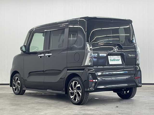 ダイハツ タント カスタム X 長崎県 2019(令1)年 5.6万km ブラックマイカメタリック 社外HDDナビ/（ワンセグ/CD/DVD/Bluetooth）/衝突軽減ブレーキ/横滑り防止装置/クリアランスソナー/両側パワースライドドア/純正14インチアルミホイール/純正LEDヘッドライト/純正フロアマット/黒半皮シート/電動格納ミラー/ドアバイザー/後席遮光カーテン
