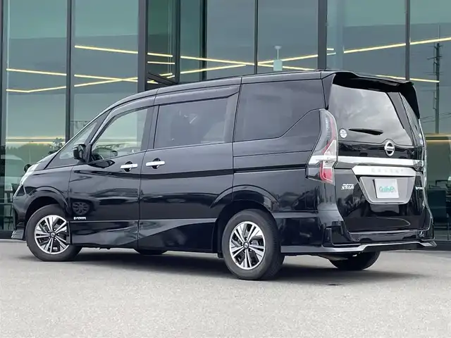 日産 セレナ 東京都 2021(令3)年 3万km 黒 プロパイロット/パナソニック9インチナビ/フルセグTV/バックカメラ/全方位カメラ/ブラインドスポットモニター/両側パワースライドドア/電子パーキング/オートホールド/純正15インチアルミホイール/純正フロアマット/ETC/3列シート/電格ミラー/ドアバイザー/スマートキー/スペアキー/保証書/取扱説明書