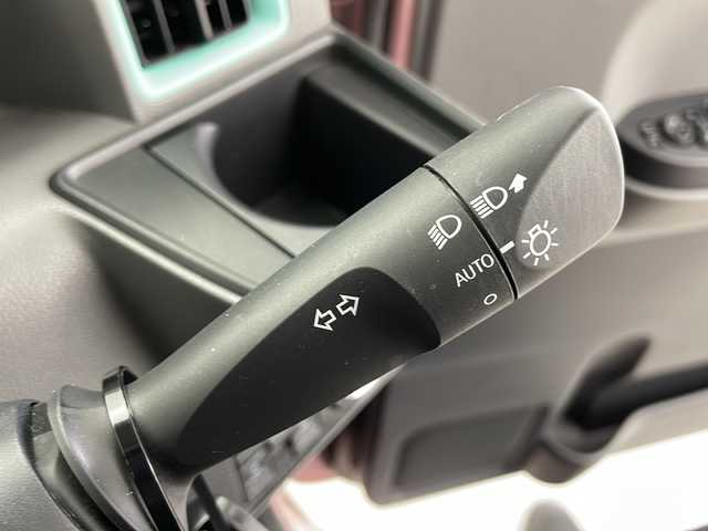 ダイハツ タント X セレクション 愛知県 2020(令2)年 1万km ブルーミングピンクメタリック 純正ディーラーオプションナビ（NSZN-Y70DS）/フルセグTV/CD/DVD/USB/全方位カメラ/LEDオートヘッドライト/両側パワースライドドア/運転席・助手席ヒートシーター/ステアリングスイッチ/アイドリングストップ/衝突被害軽減ブレーキ/横滑り防止機能/コーナーセンサー（前後）/運転席ロングスライドシート/純正ドライブレコーダー（前方録画）/後席窓ロールサンシェード/USB充電ポート/後席用折りたたみテーブル
