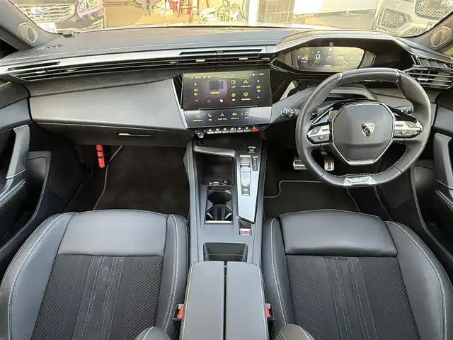 プジョー ３０８ SW GT ブルーHDi 静岡県 2023(令5)年 2.2万km パール ワンオーナー/パノラミックサンルーフ/マトリクスLEDヘッドライト/インテリジェントハイビーム/イージーエントリー/純正ナビゲーション/CarPlay/360°カメラ/ACC/LKA/BSM/ハンズフリーテールゲート/ハーフレザーシート/アンビエントライト/シートヒーター/前後ドライブレコーダー