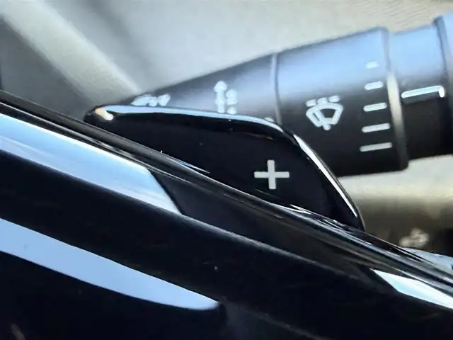 プジョー ３０８ SW GT ブルーHDi 静岡県 2023(令5)年 2.2万km パール ワンオーナー/パノラミックサンルーフ/マトリクスLEDヘッドライト/インテリジェントハイビーム/イージーエントリー/純正ナビゲーション/CarPlay/360°カメラ/ACC/LKA/BSM/ハンズフリーテールゲート/ハーフレザーシート/アンビエントライト/シートヒーター/前後ドライブレコーダー