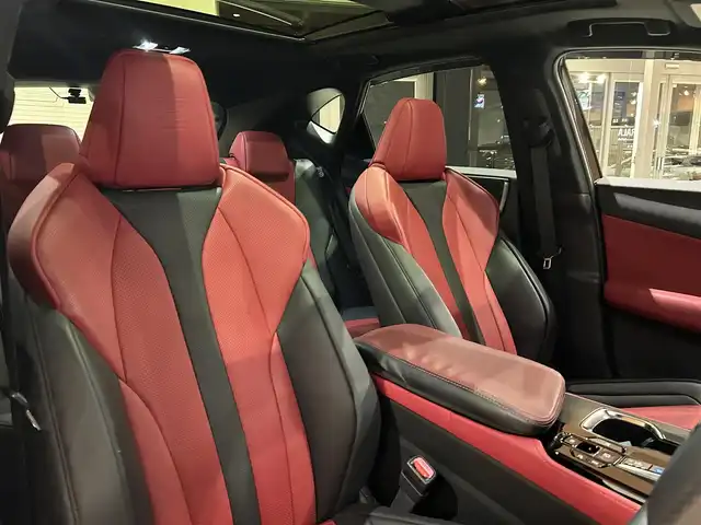 レクサス ＮＸ 350h Fスポーツ 道央・札幌 2023(令5)年 3万km グラファイトブラックガラスフレーク パノラマルーフ/ルーフレール/デジタルインナーミラー/おくだけ充電/パノラミックビューモニター/パーキングサポートブレーキ/三眼フルLEDヘッドランプ/アダプティブハイビームアシストシステム/Fスポーツ専用本革スポーツシート/シートヒーター/シートベンチレーション/ステアリングヒーター/純正メモリナビ/フルセグTV/USB/Bluetooth/パワーテールゲート