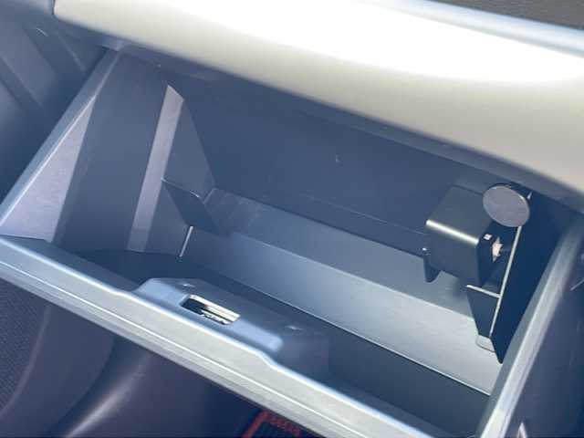 ダイハツ コペン エクスプレイ 静岡県 2024(令6)年 0.2万km マタドールレッドP ワンオーナー/純正ナビ/地デジTV/純正CD/DVD/Bluetooth/バックカメラ/シートヒーター/LEDヘッドライト/フォグランプ/純正16インチAW/LEDヘッドライト/スマートキー/スペアキー/保証書/取説
