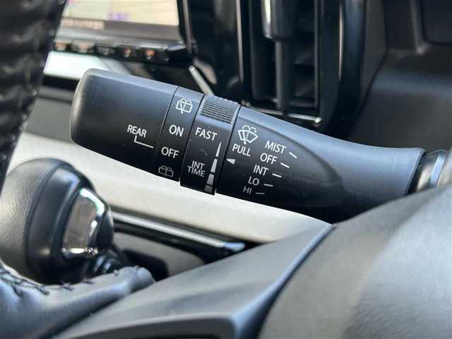 スズキ ソリオ HV MZ 愛知県 2021(令3)年 7.3万km ピュアホワイトP 純正SDナビ/・DVD/・CD/・Bluetooth/・AM/・FM/・ワンセグTV/主要装備/・プリクラッシュ/・前後クリアランスソナー/・前後KENWOODドライブレコーダー/・両側パワースライドドア/・純正アルミホイール/・純正フロアマット/・レーダークルーズコントロール/・ステアリングリモコン/・シートヒーターD・N席/・LEDヘッドライト/・オートライト/・フォグライト/・ビルトインETC/・スマートキー/・スペアキー/・ドアバイザー