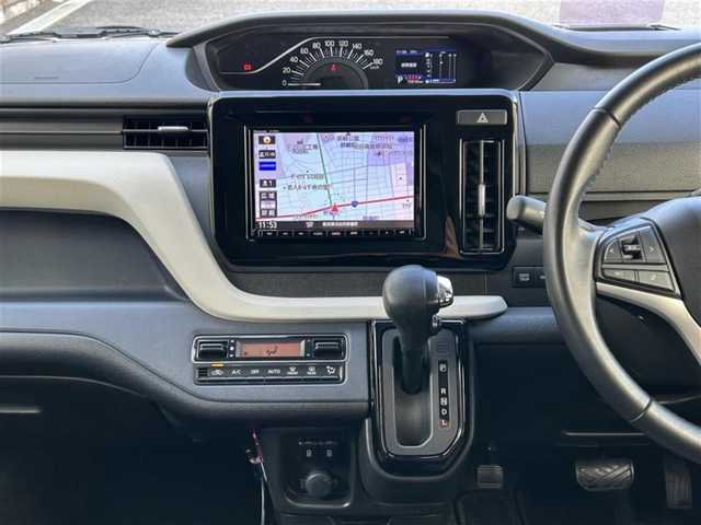 スズキ ソリオ HV MZ 愛知県 2021(令3)年 7.3万km ピュアホワイトP 純正SDナビ/・DVD/・CD/・Bluetooth/・AM/・FM/・ワンセグTV/主要装備/・プリクラッシュ/・前後クリアランスソナー/・前後KENWOODドライブレコーダー/・両側パワースライドドア/・純正アルミホイール/・純正フロアマット/・レーダークルーズコントロール/・ステアリングリモコン/・シートヒーターD・N席/・LEDヘッドライト/・オートライト/・フォグライト/・ビルトインETC/・スマートキー/・スペアキー/・ドアバイザー