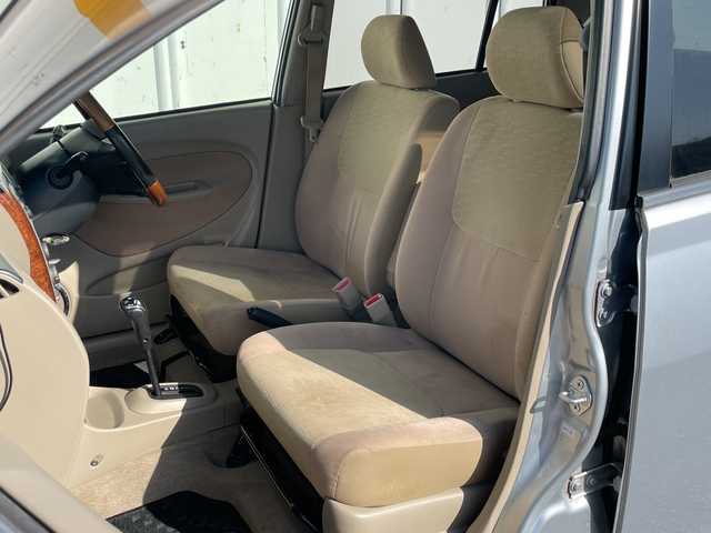 ダイハツ ミラ アヴィ X 道央・札幌 2006(平18)年 3.7万km ブライトシルバーメタリック 外部検査実施済み/４ＷＤ/純正ＣＤ＆ＭＤ/ＥＴＣ/ｍｏｍｏステアリング/純正１４inアルミホイール/Ｗエアバッグ/ＡＢＳ/リモコンキー/フロアマット/新車保証書/取扱説明書