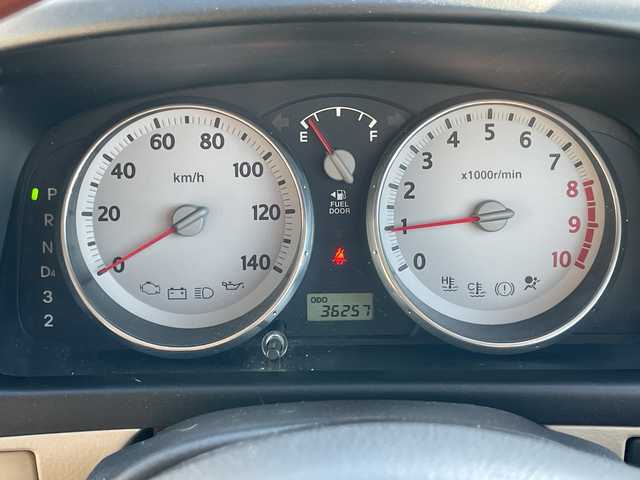 ダイハツ ミラ アヴィ X 道央・札幌 2006(平18)年 3.7万km ブライトシルバーメタリック 外部検査実施済み/４ＷＤ/純正ＣＤ＆ＭＤ/ＥＴＣ/ｍｏｍｏステアリング/純正１４inアルミホイール/Ｗエアバッグ/ＡＢＳ/リモコンキー/フロアマット/新車保証書/取扱説明書