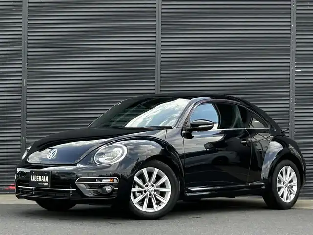 フォルクスワーゲン ザ・ビートル デザイン 茨城県 2018(平30)年 4.6万km ディープブラックパールエフェクト 後期型 /純正ナビ /TV /BT/DVD/CD/USB /Bカメラ /スマートエントリードライブ /ブラインドスポットモニター /トランクスポイラー /クルーズコントロール /パドルシフト /純正17インチアルミホイール /HIDヘッドライト /オートライト /禁煙車