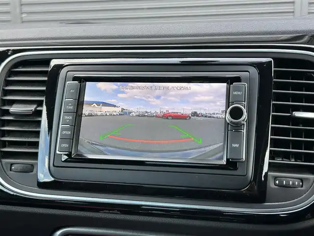 フォルクスワーゲン ザ・ビートル デザイン 茨城県 2018(平30)年 4.6万km ディープブラックパールエフェクト 後期型 /純正ナビ /TV /BT/DVD/CD/USB /Bカメラ /スマートエントリードライブ /ブラインドスポットモニター /トランクスポイラー /クルーズコントロール /パドルシフト /純正17インチアルミホイール /HIDヘッドライト /オートライト /禁煙車