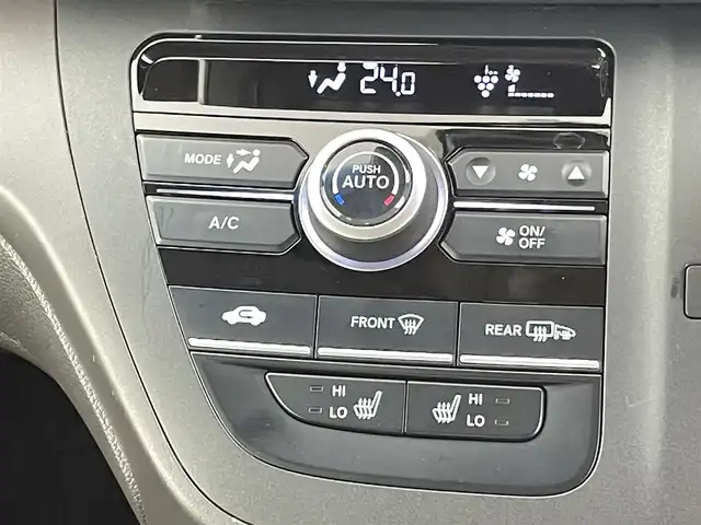 ホンダ フリード G ホンダセンシング 千葉県 2022(令4)年 2.7万km プラチナホワイトパール 禁煙車/ホンダセンシング/・誤発進抑制機能（前方・後方）/・近距離衝突軽減ブレーキ（前方・後方）/・路外逸脱抑制機能/・歩行者事故低減ステアリング/・車線維持支援システム/・追従機能付きクルーズコントロール/・先行車発進お知らせ機能/・標識認識機能/・オートハイビーム/純正ナビ/・型式：Gathers/VXM-225Ci/・CD/Bluetooth/FMAM/バックカメラ/シートヒーター/コーナーセンサー/ビルトインＥＴＣ/LEDオートライト/純正フロアマット/スペアキー1本/サイドバイザー/オートエアコン（プラズマクラスター）/プッシュエンジンスタート