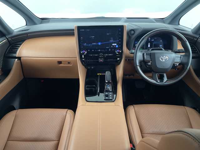 トヨタ ヴェルファイア ハイブリット Z プレミア 埼玉県 2025(令7)年 0.8万km ブラック 左右独立ムーンルーフ　/ユニバーサルステップ　/フリップダウンモニター　/純正ディスプレイオーディオ/　(FM/AM/TV/BT/USB)　/ＥＴＣ２．０　/パワーバックドア　/デジタルインナーミラー　/ブラインドスポットモニター　/コーナーセンサー　/レーダークルーズコントロール/ロードサインアシスト/安心降車アシスト/両側パワースライドドア/全席パワーシート/エアシート/シートヒーター/メモリーシート/ワイヤレス充電/パドルシフト/コンビハンドル/純正フロアマット