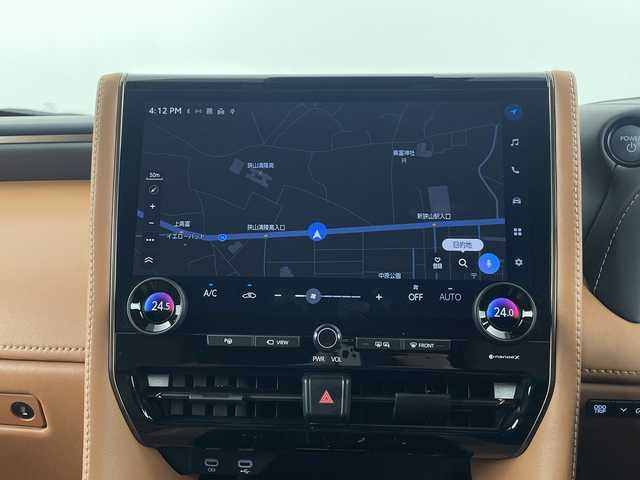 トヨタ ヴェルファイア ハイブリット Z プレミア 埼玉県 2025(令7)年 0.8万km ブラック 左右独立ムーンルーフ　/ユニバーサルステップ　/フリップダウンモニター　/純正ディスプレイオーディオ/　(FM/AM/TV/BT/USB)　/ＥＴＣ２．０　/パワーバックドア　/デジタルインナーミラー　/ブラインドスポットモニター　/コーナーセンサー　/レーダークルーズコントロール/ロードサインアシスト/安心降車アシスト/両側パワースライドドア/全席パワーシート/エアシート/シートヒーター/メモリーシート/ワイヤレス充電/パドルシフト/コンビハンドル/純正フロアマット
