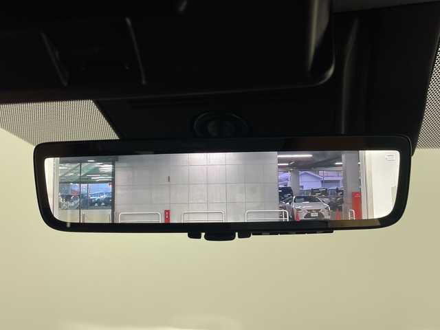 トヨタ ヴェルファイア ハイブリット Z プレミア 埼玉県 2025(令7)年 0.8万km ブラック 左右独立ムーンルーフ　/ユニバーサルステップ　/フリップダウンモニター　/純正ディスプレイオーディオ/　(FM/AM/TV/BT/USB)　/ＥＴＣ２．０　/パワーバックドア　/デジタルインナーミラー　/ブラインドスポットモニター　/コーナーセンサー　/レーダークルーズコントロール/ロードサインアシスト/安心降車アシスト/両側パワースライドドア/全席パワーシート/エアシート/シートヒーター/メモリーシート/ワイヤレス充電/パドルシフト/コンビハンドル/純正フロアマット