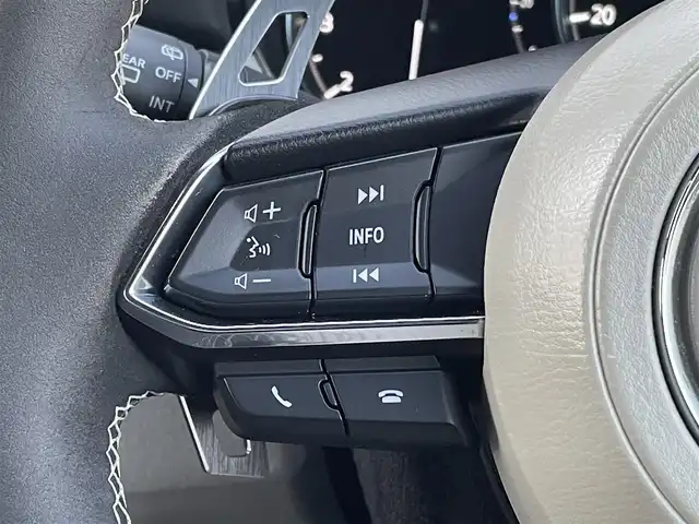 マツダ マツダ６ワゴン XD Lパッケージ 山梨県 2022(令4)年 7万km ジェットブラックマイカ サンルーフ　/BOSEサウンド　/白革　/ヘッドアップディスプレイ　/メーカーナビ　/Bluetooth/AppleCarPlay　/DVD再生/ETC2.0/バックカメラ　/フロントカメラ　/全方位　/MRCC/パワーシート　/メモリシート　/ステアリングH/シートH/ベンチレーション/LKA/コーナーセンサー/社外車高調/純正サス車載/保証書/スペアキー