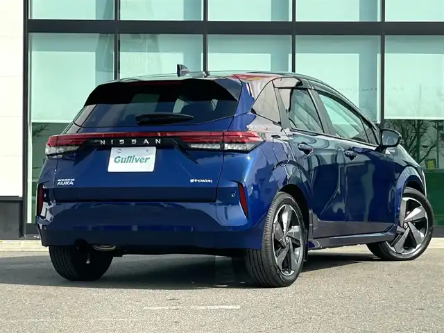 日産 オーラ G 和歌山県 2024(令6)年 0.6万km オーロラフレアブルーパール BOSEプレミアムサウンド/寒冷地仕様/純正ナビ/アラウンドビューモニター/フルセグTV/デジタルインナーミラー/HDMI/エマージェンシーブレーキ/プロパイロット/レーンキープアシスト/コーナーセンサー/ハーフレザーシート/シートヒーター/ステアリングヒーター/置くだけ充電/LEDヘッドライト/オートライト