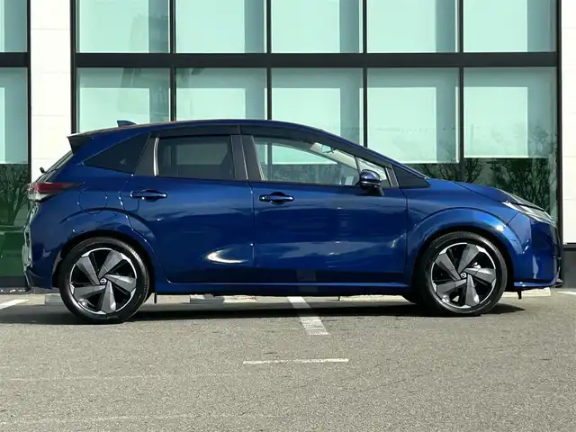 日産 オーラ G 和歌山県 2024(令6)年 0.6万km オーロラフレアブルーパール BOSEプレミアムサウンド/寒冷地仕様/純正ナビ/アラウンドビューモニター/フルセグTV/デジタルインナーミラー/HDMI/エマージェンシーブレーキ/プロパイロット/レーンキープアシスト/コーナーセンサー/ハーフレザーシート/シートヒーター/ステアリングヒーター/置くだけ充電/LEDヘッドライト/オートライト