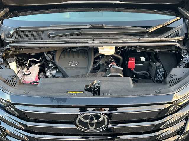 トヨタ ヴェルファイア Z プレミア 山口県 2024(令6)年 0.5万km ブラック ワンオーナー/禁煙車/前後ドライブレコーダー/スマートキー/プッシュスタート/ETC2.0/ユニバーサルステップ/左右独立ムーンルーフ/純正HDDナビ/(DTV/BT/Miracast/ラジオ)/パワーバックドア/全方位カメラ/両側パワースライドドア/シートメモリー付きパワーシート/置くだけ充電/シートヒーター＆エアシート/ステアリングヒーター/トヨタチームメイトアドバンスド/レーダクルーズコントロール/クリアランスソナー/衝突軽減ブレーキ/ブラインドスポットモニター/電動サンシェード/保証書