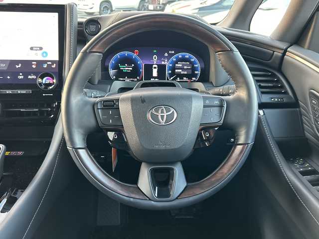 トヨタ ヴェルファイア Z プレミア 山口県 2024(令6)年 0.5万km ブラック ワンオーナー/禁煙車/前後ドライブレコーダー/スマートキー/プッシュスタート/ETC2.0/ユニバーサルステップ/左右独立ムーンルーフ/純正HDDナビ/(DTV/BT/Miracast/ラジオ)/パワーバックドア/全方位カメラ/両側パワースライドドア/シートメモリー付きパワーシート/置くだけ充電/シートヒーター＆エアシート/ステアリングヒーター/トヨタチームメイトアドバンスド/レーダクルーズコントロール/クリアランスソナー/衝突軽減ブレーキ/ブラインドスポットモニター/電動サンシェード/保証書