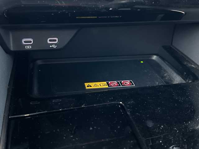 トヨタ ヴェルファイア Z プレミア 山口県 2024(令6)年 0.5万km ブラック ワンオーナー/禁煙車/前後ドライブレコーダー/スマートキー/プッシュスタート/ETC2.0/ユニバーサルステップ/左右独立ムーンルーフ/純正HDDナビ/(DTV/BT/Miracast/ラジオ)/パワーバックドア/全方位カメラ/両側パワースライドドア/シートメモリー付きパワーシート/置くだけ充電/シートヒーター＆エアシート/ステアリングヒーター/トヨタチームメイトアドバンスド/レーダクルーズコントロール/クリアランスソナー/衝突軽減ブレーキ/ブラインドスポットモニター/電動サンシェード/保証書