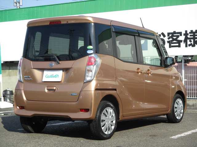 車両画像8