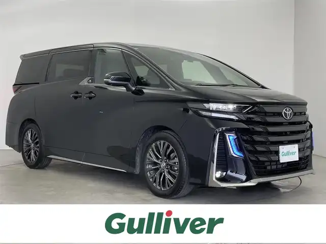トヨタ ヴェルファイア ハイブリット Z プレミア 埼玉県 2024(令6)年 1.2万km ブラック ガラスルーフ　フリップダウンモニター　ユニバーサルステップ　黒革　パノラミックビューモニター　デジタルインナーミラー　メモリシート　シートヒーター　ベンチレーション　ビルトインＥＴＣ２．０　地デジ