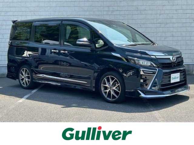 トヨタ ヴォクシー ZS 大阪府 2017(平29)年 4万km ブラッキッシュアゲハガラスフレーク 純正10型ナビ/バックカメラ/モデリスタエアロ/デジタルミラー/ETC純正/アイドリングストップ/衝突軽減システム/レーンキープアシスト/クルーズコントロール/ドラレコ/Bluetooth接続/フルセグTV/3列シート/LEDライト/オートライト/オートハイビーム/純正アルミホイール/両側パワースライドドア/スマートキー