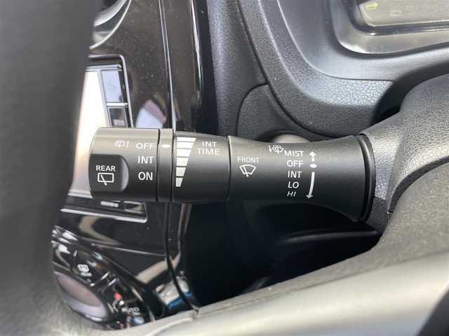 日産 ノート e－パワー X Vセレクション 鳥取県 2020(令2)年 4.8万km ダークメタルグレー 純正7型SDナビゲーション【MM319D-W】/フルセグ　AM FM CD DVDAUX/アラウンドビューモニター/インテリジェントルームミラー/エマージェンシーブレーキ/レーンキープ/ドライブモード/前後クリアランスソナー/社外前後ドライブレコーダー/ETC/アイドリングストップ/社外GPSレーダー/プッシュスタート/スマートキー/LEDヘッドランプ/インテリジェントオートライト/純正15インチアルミホイール/スペアキー