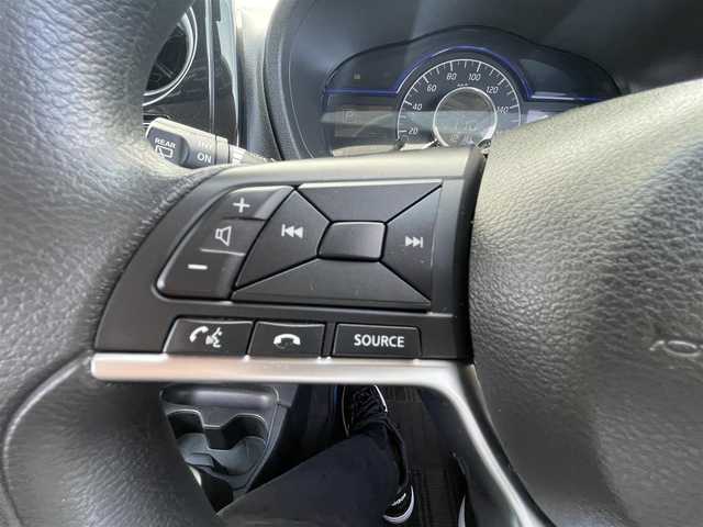 日産 ノート e－パワー X Vセレクション 鳥取県 2020(令2)年 4.8万km ダークメタルグレー 純正7型SDナビゲーション【MM319D-W】/フルセグ　AM FM CD DVDAUX/アラウンドビューモニター/インテリジェントルームミラー/エマージェンシーブレーキ/レーンキープ/ドライブモード/前後クリアランスソナー/社外前後ドライブレコーダー/ETC/アイドリングストップ/社外GPSレーダー/プッシュスタート/スマートキー/LEDヘッドランプ/インテリジェントオートライト/純正15インチアルミホイール/スペアキー