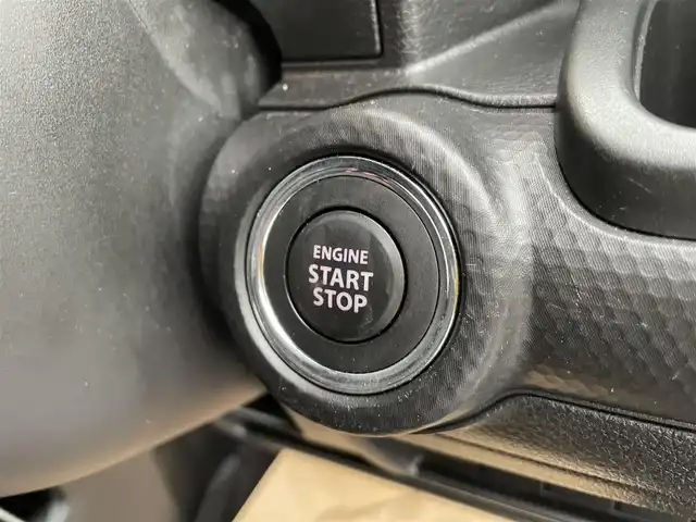 スズキ クロスビー HYBRID MZ 石川県 2019(平31)年 7.7万km 黒Ⅱ レーダーブレーキ/社外メモリーナビ/フルセグTV/バックカメラ/LEDヘッドライト/ETC/クルーズコントロール/スマートキー/プッシュスタート/電動ミラー/シートヒーター/純正アルミホイール/コーナーセンサー