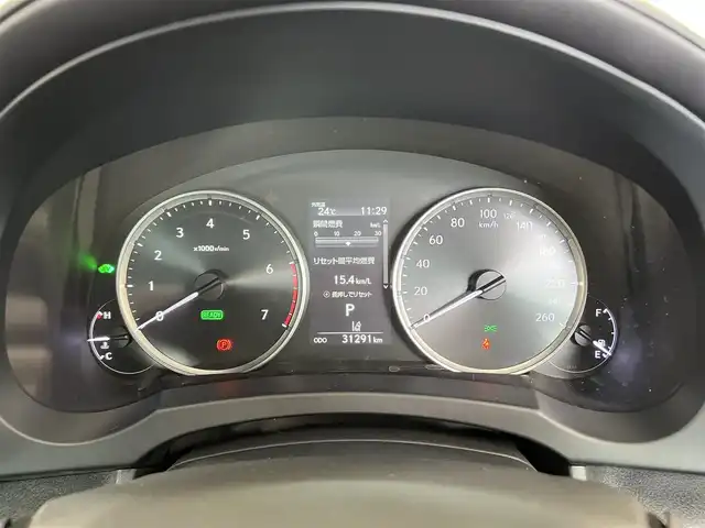 レクサス ＩＳ 300h バージョンL 栃木県 2021(令3)年 3.2万km レッドマイカクリスタルシャイン ワンオーナー/サンルーフ/三眼フルLEDヘッドライト/純正19インチアルミホイール/レザーシート/シートベンチレーション/シートヒーター/ステアリングヒーター/Lexus Safety System ＋/・レーダークルーズコントロール/・プリクラッシュセーフティ/・レーントレーシングアシスト/ブラインドスポットモニター/パーキングサポートブレーキ/10.3インチタッチワイドディスプレイ/・ナビゲーションシステム/・フルセグTV/・Bluetooth/ETC2.0/前後ドライブレコーダー