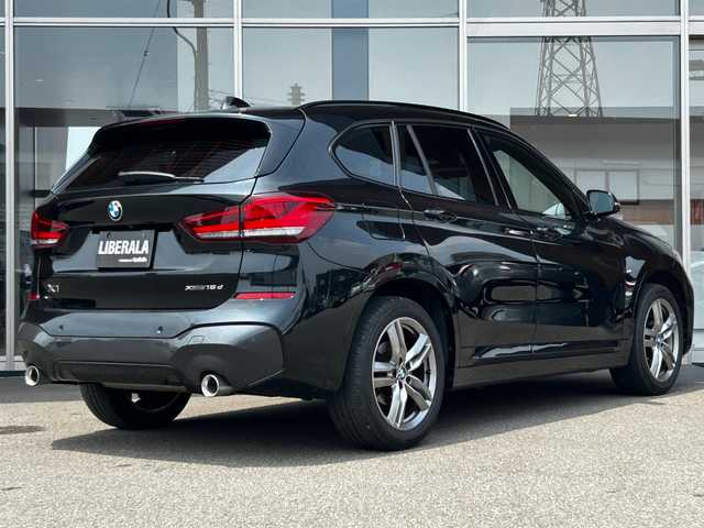 ＢＭＷ Ｘ１ 富山県 2022(令4)年 4.8万km 黒 HDDナビ/AM/FMラジオ/Bluetooth接続/バックカメラ/ワイヤレスチャージャー/アイドリングストップ/４WD/ACC/プッシュスタート/純正LEDヘッドライト/パワーバックドア/ミラー内臓ETC2.0/D/N席パワーシート/D/N席シートヒーター/純正18インチAW/アドブルー/アンビエントライト/ECO/SPORTモード/ダウンヒルアシストコントロール