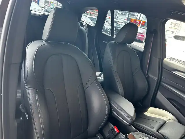 ＢＭＷ Ｘ１ 富山県 2022(令4)年 4.8万km 黒 HDDナビ/AM/FMラジオ/Bluetooth接続/バックカメラ/ワイヤレスチャージャー/アイドリングストップ/４WD/ACC/プッシュスタート/純正LEDヘッドライト/パワーバックドア/ミラー内臓ETC2.0/D/N席パワーシート/D/N席シートヒーター/純正18インチAW/アドブルー/アンビエントライト/ECO/SPORTモード/ダウンヒルアシストコントロール