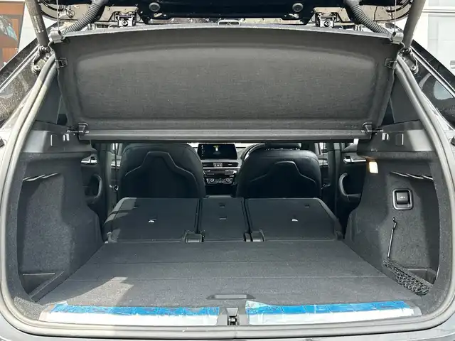 ＢＭＷ Ｘ１ 富山県 2022(令4)年 4.8万km 黒 HDDナビ/AM/FMラジオ/Bluetooth接続/バックカメラ/ワイヤレスチャージャー/アイドリングストップ/４WD/ACC/プッシュスタート/純正LEDヘッドライト/パワーバックドア/ミラー内臓ETC2.0/D/N席パワーシート/D/N席シートヒーター/純正18インチAW/アドブルー/アンビエントライト/ECO/SPORTモード/ダウンヒルアシストコントロール