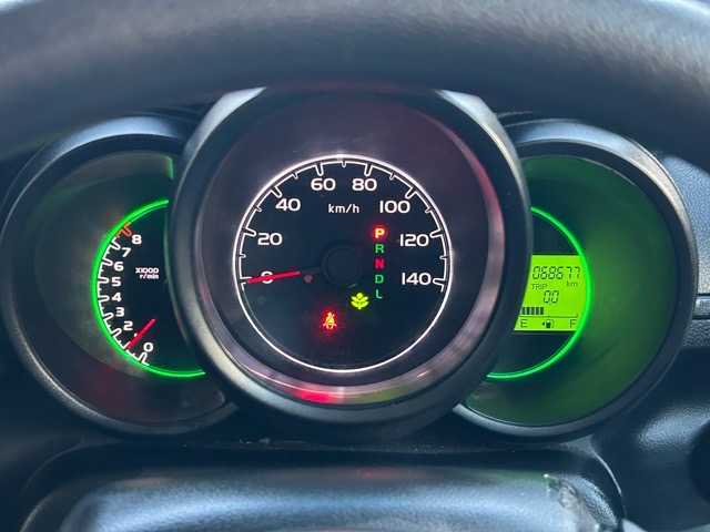 ホンダ Ｎ ＢＯＸ SSパッケージ 千葉県 2014(平26)年 6.9万km スマートブラック 純正ナビ　/フルセグＴＶ　/Ｂｌｕｅｔｏｏｔｈ接続　/ＣＤ／ＤＶＤ再生　/バックカメラ　/ベンチシート　/横滑り防止装置　/純正アルミホイール　/純正フロアマット　/両側パワースライドドア　/カーテンエアバック