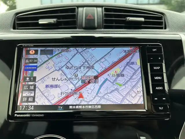 日産 デイズ ハイウェイスターX 熊本県 2017(平29)年 6.2万km ホワイトパール 衝突軽減ブレーキ/プッシュスタート/社外ナビ/（CD・DVD・フルセグTV・BTオーディオ・SD）/アラウンドビューモニター/純正14インチAW/キセノンヘッドライト/オートライト/フォグライト/横滑り防止装置/ウィンカーミラー/純正フロアマット/純正ドアバイザー/新車保証書/取扱説明書/スマートスペアキー×1本