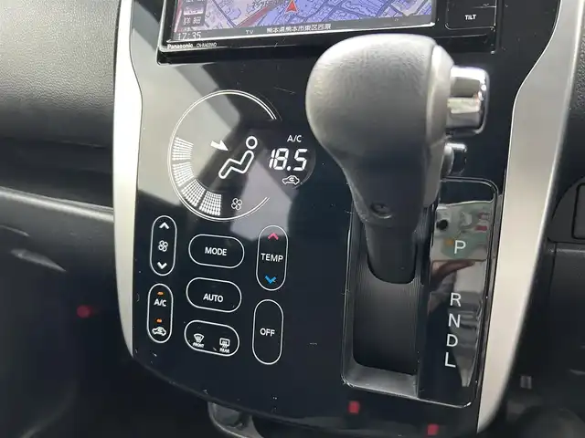 日産 デイズ ハイウェイスターX 熊本県 2017(平29)年 6.2万km ホワイトパール 衝突軽減ブレーキ/プッシュスタート/社外ナビ/（CD・DVD・フルセグTV・BTオーディオ・SD）/アラウンドビューモニター/純正14インチAW/キセノンヘッドライト/オートライト/フォグライト/横滑り防止装置/ウィンカーミラー/純正フロアマット/純正ドアバイザー/新車保証書/取扱説明書/スマートスペアキー×1本