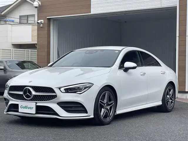 メルセデス・ベンツ ＣＬＡ２００ｄ AMGライン 埼玉県 2022(令4)年 1.8万km パール 純正ナビ（Ｂｌｕｅｔｏｏｔｈ、フルセグＴＶ）/全方位カメラ/ＥＴＣ2.0/ワンオーナー/前後ドラレコ/スペアキー/追従走行有クルコン/ＵＳＢ入力端子/電動リアゲート/Ｄ＋Ｎ席パワーシート/Ｄ＋Ｎ席シートヒーター/保証書/取扱説明書/純正フロアマット/純正アルミホイール/前後コーナーセンサー/LEDヘッドライト/オートライト/横滑り防止装置/レーンキープアシスト/ダブル＋サイドエアバッグ/カーテンエアバッグ/パドルシフト