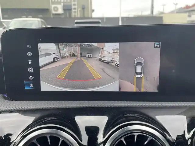 メルセデス・ベンツ ＣＬＡ２００ｄ AMGライン 埼玉県 2022(令4)年 1.8万km パール 純正ナビ（Ｂｌｕｅｔｏｏｔｈ、フルセグＴＶ）/全方位カメラ/ＥＴＣ2.0/ワンオーナー/前後ドラレコ/スペアキー/追従走行有クルコン/ＵＳＢ入力端子/電動リアゲート/Ｄ＋Ｎ席パワーシート/Ｄ＋Ｎ席シートヒーター/保証書/取扱説明書/純正フロアマット/純正アルミホイール/前後コーナーセンサー/LEDヘッドライト/オートライト/横滑り防止装置/レーンキープアシスト/ダブル＋サイドエアバッグ/カーテンエアバッグ/パドルシフト