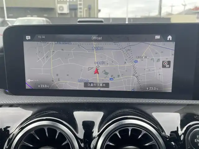 メルセデス・ベンツ ＣＬＡ２００ｄ AMGライン 埼玉県 2022(令4)年 1.8万km パール 純正ナビ（Ｂｌｕｅｔｏｏｔｈ、フルセグＴＶ）/全方位カメラ/ＥＴＣ2.0/ワンオーナー/前後ドラレコ/スペアキー/追従走行有クルコン/ＵＳＢ入力端子/電動リアゲート/Ｄ＋Ｎ席パワーシート/Ｄ＋Ｎ席シートヒーター/保証書/取扱説明書/純正フロアマット/純正アルミホイール/前後コーナーセンサー/LEDヘッドライト/オートライト/横滑り防止装置/レーンキープアシスト/ダブル＋サイドエアバッグ/カーテンエアバッグ/パドルシフト