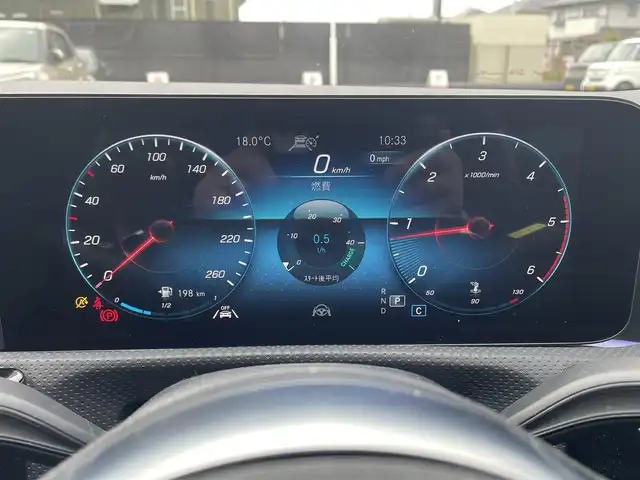 メルセデス・ベンツ ＣＬＡ２００ｄ AMGライン 埼玉県 2022(令4)年 1.8万km パール 純正ナビ（Ｂｌｕｅｔｏｏｔｈ、フルセグＴＶ）/全方位カメラ/ＥＴＣ2.0/ワンオーナー/前後ドラレコ/スペアキー/追従走行有クルコン/ＵＳＢ入力端子/電動リアゲート/Ｄ＋Ｎ席パワーシート/Ｄ＋Ｎ席シートヒーター/保証書/取扱説明書/純正フロアマット/純正アルミホイール/前後コーナーセンサー/LEDヘッドライト/オートライト/横滑り防止装置/レーンキープアシスト/ダブル＋サイドエアバッグ/カーテンエアバッグ/パドルシフト