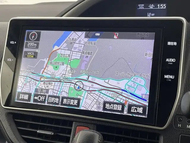 トヨタ ヴォクシー ZS 煌Ⅱ 福岡県 2017(平29)年 3.6万km ブラック 純正１２型後席モニター　/純正１０型ナビ　/バックカメラ　/ビルトインＥＴＣ　/前後ドラレコ　/コーナーセンサー　/衝突軽減ブレーキ　/レーンキープ　/ＭＴモード付き　/両側電動スライドドア　/純正１６インチＡＷ　/ＬＥＤ