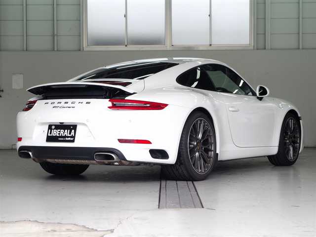 ポルシェ ９１１ カレラ 兵庫県 2017(平29)年 1.6万km 白 20インチRSスパイダーデザインホイール/スペシャルインテリアカラー/カラークレスト/純正ナビ/BT/USB/バックカメラ/ETC/シートヒーター/ドライブレコーダー/純正フロアマット/前後コーナーセンサー