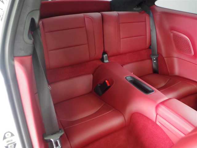 ポルシェ ９１１ カレラ 兵庫県 2017(平29)年 1.6万km 白 20インチRSスパイダーデザインホイール/スペシャルインテリアカラー/カラークレスト/純正ナビ/BT/USB/バックカメラ/ETC/シートヒーター/ドライブレコーダー/純正フロアマット/前後コーナーセンサー