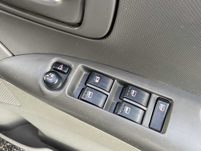ダイハツ タント L 新潟県 2012(平24)年 11.5万km シャンパンゴールドメタリックⅡ 4WD/フルセグテレビ/ナビ（Bluetooth/DTV/FM/AM）/前後ドライブレコーダー/冬タイヤ積載/シガーソケット/ドアバイザー/電動格納ミラー/純正フロアマット