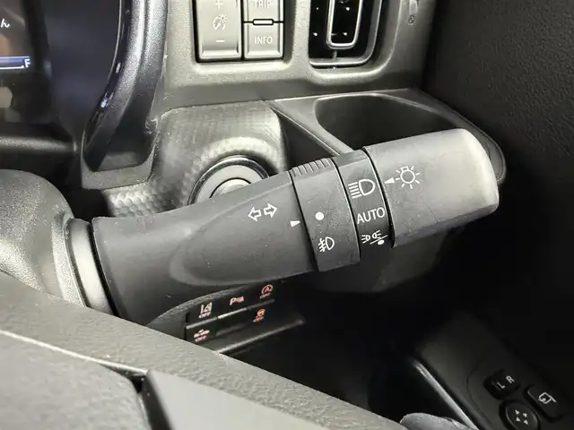 スズキ ハスラー Jスタイル 愛知県 2021(令3)年 5.3万km オフブルーメタリック/ガンメタリック2トーンルーフ スズキセーフティサポート/　　・デュアルカメラブレーキサポート/　　・車線逸脱警報機能/　　・車線逸脱抑制機能/　　・ふらつき警報/　　・ハイビームアシスト/純正9インチナビ/　　CD/DVD/BT/フルセグ/全方位モニター/ドライブレコーダー/ビルトインETC/革巻きステアリング/シートヒーター/ルーフレール/純正LEDヘッドライト/フォグランプ/純正15インチアルミホイール