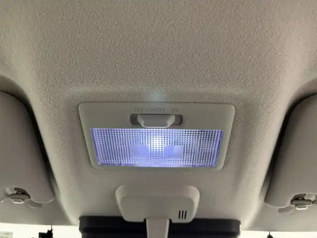 スズキ ハスラー Jスタイル 愛知県 2021(令3)年 5.3万km オフブルーメタリック/ガンメタリック2トーンルーフ スズキセーフティサポート/　　・デュアルカメラブレーキサポート/　　・車線逸脱警報機能/　　・車線逸脱抑制機能/　　・ふらつき警報/　　・ハイビームアシスト/純正9インチナビ/　　CD/DVD/BT/フルセグ/全方位モニター/ドライブレコーダー/ビルトインETC/革巻きステアリング/シートヒーター/ルーフレール/純正LEDヘッドライト/フォグランプ/純正15インチアルミホイール