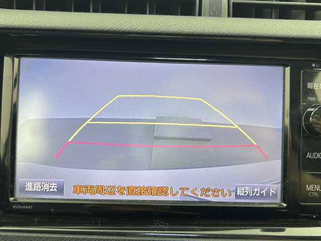 トヨタ アクア G G’s 大阪府 2015(平27)年 13.5万km ライムホワイトパールクリスタルシャイン 純正７インチSDナビ/・TV/CD/DVD/ブルートゥース/バックカメラ/Ｇ｀ｓ専用17インチＡＷ/Ｇ｀ｓ専用フロントバンパー/Ｇ｀ｓ専用リアバンパー/Ｇ｀ｓ専用プッシュスターター/Ｇ｀ｓ専用ハーフレザーシート/Ｇ｀ｓ専用フロアマット/アルミペダル/クルーズコントロール/革巻きステアリング/LEDヘッドライト