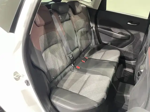日産 オーラ G 愛知県 2022(令4)年 0.3万km ピュアホワイトパール / スーパーブラック 2トーン 純正９インチナビ/ＢＯＳＥサウンドシステム/アラウンドビューモニター/プロパイロット/ワイヤレス充電/デジタルインナーミラー/前後ドライブレコーダー/ビルトインＥＴＣ２．０/衝突軽減ブレーキ/車線逸脱警報/ブラインドスポットモニター/クリアランスソナー　/電動パーキングブレーキ/ハーフレザーシート/アクセサリーソケット/USB＆HDMI入力端子/ISOFIX/純正フロアマット/純正17インチアルミホイール